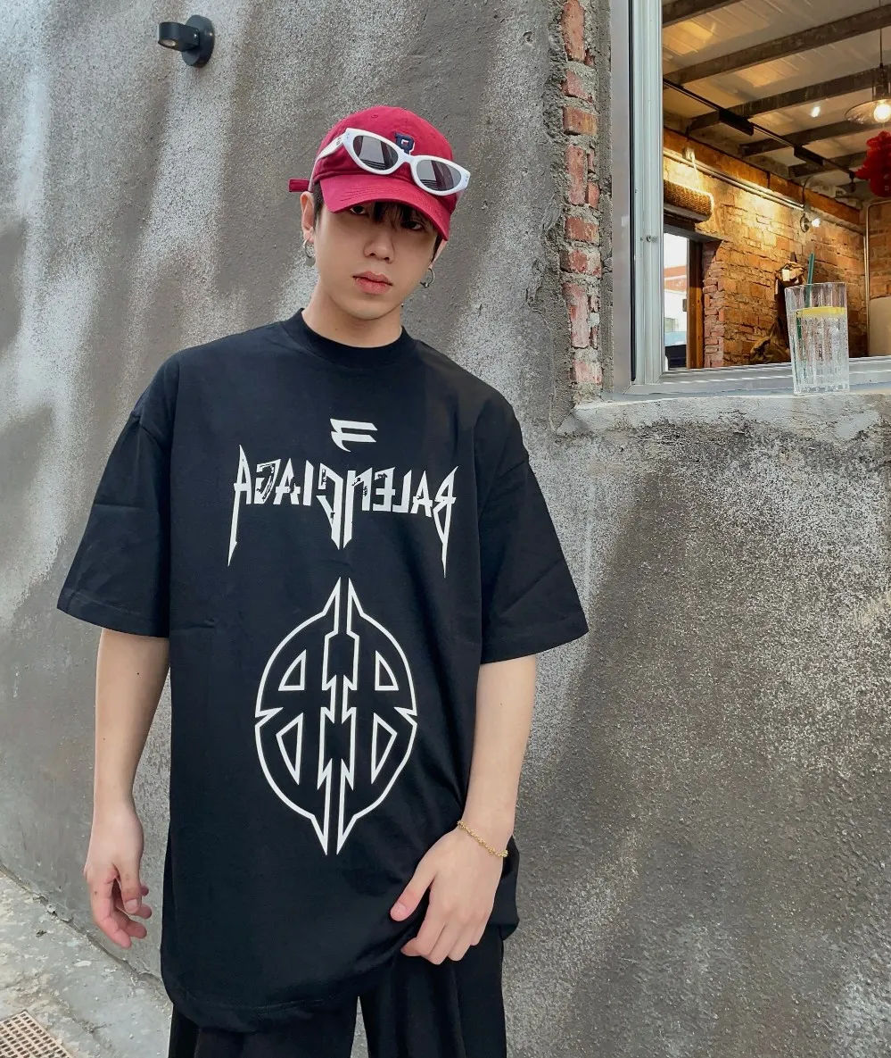 P80✨🔥 BALENCIAGA Paris lettering printed short-sleeved T-shirt, custom-woven and dyed 280g combed cotton heavyweight fabric, zero color difference in thread, perfect details, different from the current version on the market, welcome to compare, Same Style for men and women, must-sell in the picture above Color: White Black Size: 1 2 3 4